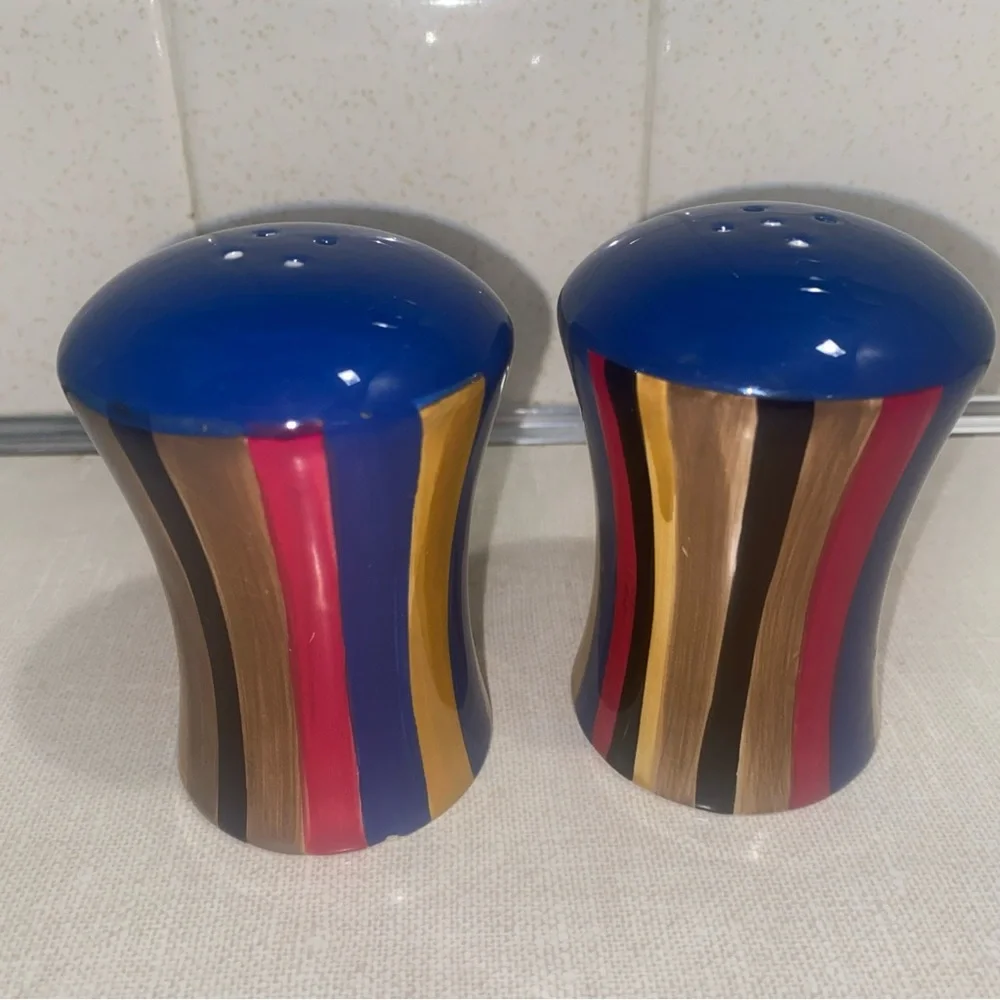 Vintage 2004 Enesco By Erin Donell Salt & Pepper Shakers‎ Set Of 2 Multi Striped